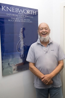 Michael Eavis attends Nordoff Robbins Theraphy Centre 6461.jpg